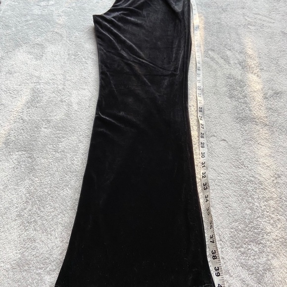Curve Apparel Maternity Velvet Pants Size Small - Picture 11 of 13